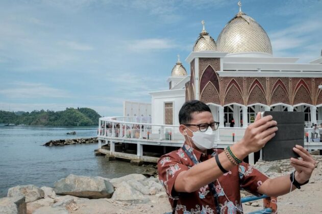 Indonesia Berpotensi Kembangkan Wisata Halal - MAJALAH BANDARA